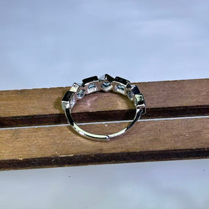 London Blue Topaz Adjustable Ring 伦敦蓝托帕石镶嵌活口戒指