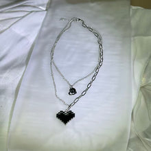 Load image into Gallery viewer, Black Tourmalinated Quartz Love Heart Pendant Double-Layer Necklace 黑碧玺水晶圆珠爱心吊坠双层项链
