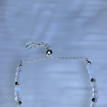 Load image into Gallery viewer, White Agate Lucky Donut Bead Bracelet 白玛瑙平安扣珠链手链
