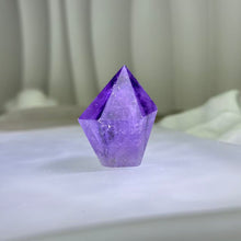 Load image into Gallery viewer, Amethyst Point 紫水晶单尖棱柱
