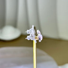 Load image into Gallery viewer, White Opal Stud Earrings 白欧泊镶嵌银耳钉

