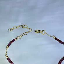 Load image into Gallery viewer, Purple Pyrope Garnet Bead Bracelet 紫牙乌石榴石小圆珠手链
