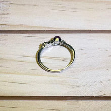 Load image into Gallery viewer, Star Ruby Adjustable Ring 星光红宝石镶嵌活口戒指
