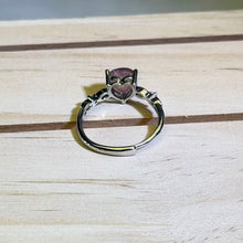 Load image into Gallery viewer, Red Strawberry Quartz Heart Adjustable Ring 红色草莓晶爱心镶嵌活口戒指
