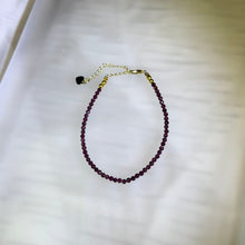 Load image into Gallery viewer, Purple Almandine Garnet Faceted Bead Bracelet 紫牙乌石榴石切面珠珠链手链
