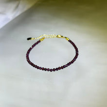 Load image into Gallery viewer, Purple Almandine Garnet Faceted Bead Bracelet 紫牙乌石榴石切面珠珠链手链
