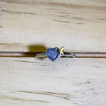 Load image into Gallery viewer, Tanzanite Heart Adjustable Ring 坦桑石爱心镶嵌活口戒指
