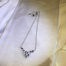 Load image into Gallery viewer, Amethyst Pendant Necklace 紫水晶镶嵌吊坠项链
