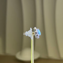 Load image into Gallery viewer, Turquoise Stud Earrings 蓝色松石镶嵌银耳钉
