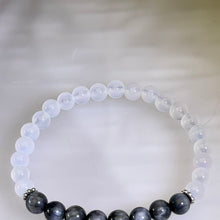 Load image into Gallery viewer, White Agate Silver Sheen Obsidian Beaded Bracelet 白玛瑙银眼黑曜石手串
