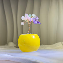 Load image into Gallery viewer, Multi-Crystal Fortune Tree in Ceramic Pot 多宝水晶招财树陶瓷摆件
