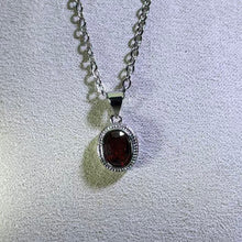 Load image into Gallery viewer, Red Almandine Garnet Pendant Necklace 酒红石榴石镶嵌吊坠项链
