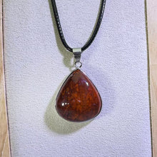 Load image into Gallery viewer, Red Agate Teardrop Pendant Necklace 红玛瑙水滴吊坠项链
