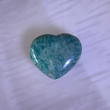 Load image into Gallery viewer, Amazonite Heart 天河石爱心
