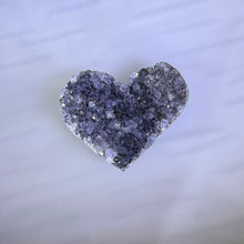 Load image into Gallery viewer, Amethyst Cluster Heart 紫水晶晶簇爱心
