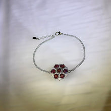 Load image into Gallery viewer, Red Almandine Garnet Bracelet 酒红石榴石镶嵌手链
