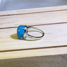Load image into Gallery viewer, Blue Apatite Adjustable Ring 蓝磷灰镶嵌活口戒指
