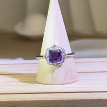 Load image into Gallery viewer, Amethyst Adjustable Ring 紫水晶镶嵌活口戒指
