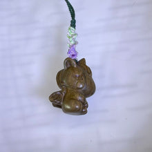 Load image into Gallery viewer, Green Sandalwood Unicorn Charm 绿檀木独角兽挂饰
