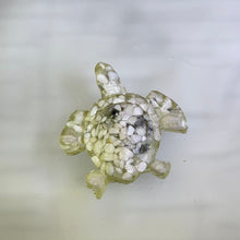 Load image into Gallery viewer, Howlite Resin Turtle Figurine 白松石滴胶乌龟摆件

