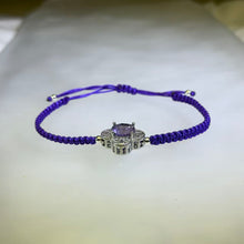 Load image into Gallery viewer, Amethyst Macrame Clover Adjustable Bracelet 紫水晶编织四叶草可调节手链
