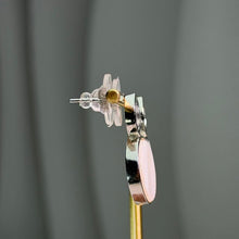 Load image into Gallery viewer, Sky Blue Topaz Mother of Pearl Drop Earrings 天空蓝托帕石贝母耳坠
