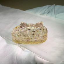 Load image into Gallery viewer, Amethyst Resin Kuromi Dish 紫水晶滴胶库洛米小盘
