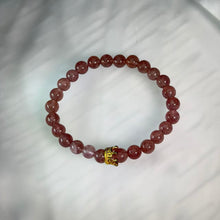 Load image into Gallery viewer, Red Strawberry Quartz Beaded Bracelet 红色草莓晶圆珠手串
