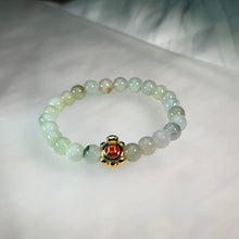 Load image into Gallery viewer, Pale Green Jade Beaded Bracelet with Coin Turtle 晴绿翡翠金钱龟手串
