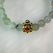 Load image into Gallery viewer, Pale Green Jade Beaded Bracelet with Coin Turtle 晴绿翡翠金钱龟手串
