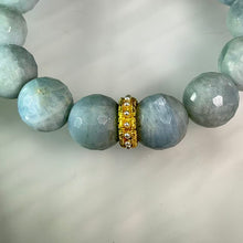 Load image into Gallery viewer, Aquamarine Beaded Bracelet 海蓝宝手串
