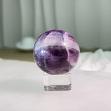 Load image into Gallery viewer, Purple Fluorite Sphere 紫色萤石球摆件
