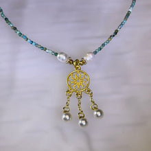 Load image into Gallery viewer, Green Turquoise Pearl Dreamcatcher Necklace 绿色绿松石捕梦网珍珠项链
