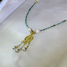 Load image into Gallery viewer, Green Turquoise Pearl Dreamcatcher Necklace 绿色绿松石捕梦网珍珠项链

