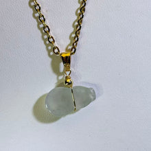 Load image into Gallery viewer, Light Green Jadeite Gourd Necklace 晴绿翡翠葫芦项链
