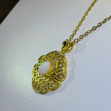 Load image into Gallery viewer, White Opal Filigree Pendant Necklace 白色欧泊花丝玲珑吊坠项链
