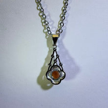 Load image into Gallery viewer, Golden Strawberry Quartz Tiered Pendant Necklace 金色草莓晶三层点缀吊坠项链
