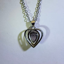 Load image into Gallery viewer, Amethyst Double Heart Pendant Necklace 紫水晶双重爱心吊坠项链
