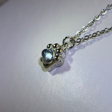 Load image into Gallery viewer, Aquamarine Cat Paw Pendant Necklace 海蓝宝猫爪吊坠项链
