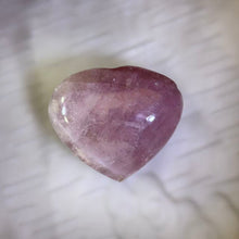 Load image into Gallery viewer, Rose Quartz Heart Figurine 粉水晶爱心摆件
