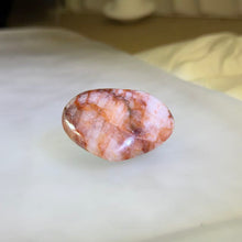 Load image into Gallery viewer, Red Hematoid Quartz Heart Figurine 红胶花水晶爱心摆件
