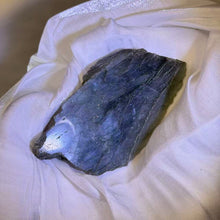 Load image into Gallery viewer, Labradorite Polished Specimen 拉长石半原石摆件
