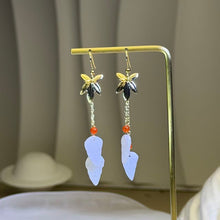 Load image into Gallery viewer, White Jadeite Leaf Dangle Earrings 白色翡翠叶片吊坠耳钩
