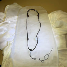 Load image into Gallery viewer, White Jadeite Lucky Buckle Sandalwood Necklace 白色翡翠平安扣檀木编织项链
