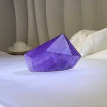 Load image into Gallery viewer, Amethyst Polished Crystal Point Figurine 紫水晶精磨原石晶点摆件
